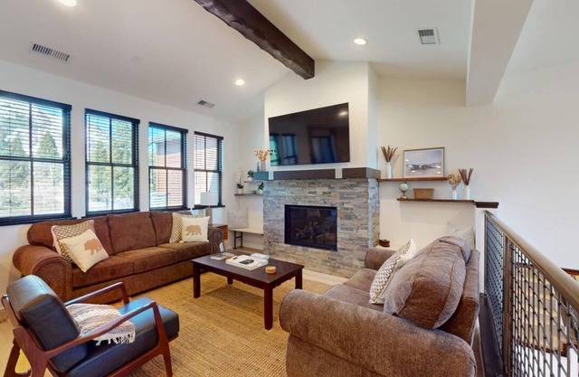 Snowcreek Resort Vacation Rental #1392