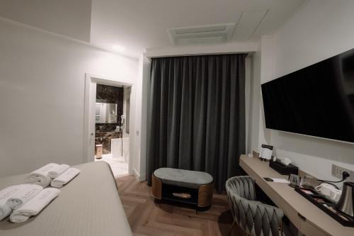 SOFIA Ultra Suite Collection