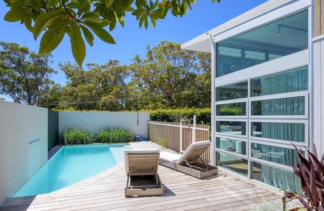 Sol House at Macmasters Beach