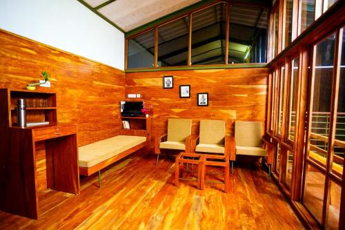 Solitude Munnar - Tree house