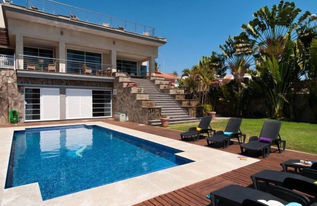 Sonnenland 10 by Interhome
