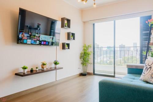 Sophisticated 2BR Pool in Surquillo