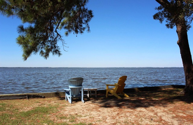 Soundfront, Amazing Sound Views! Sunsets, Yard, Hot Tub, MS100, Timberly II