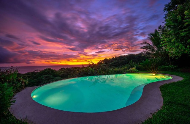 Sounds of The Sea: The Perfect Place For A Family Vacation Or Romantic Getaway