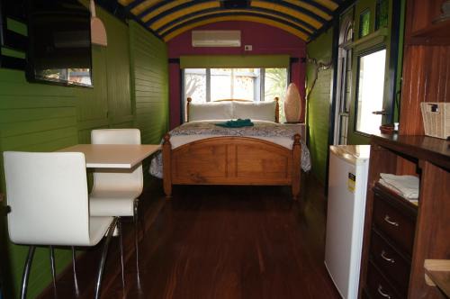 South Terrace Studio - Walk to Everything !