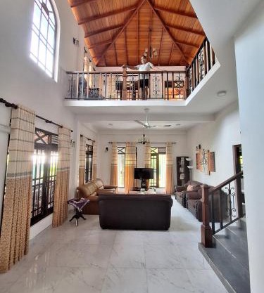 Southern bay villa