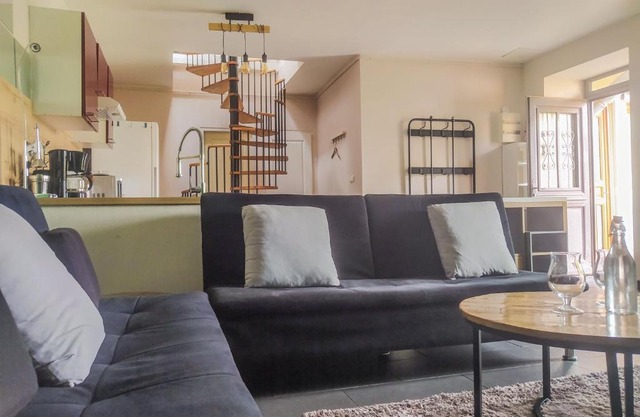 Spacieux Appartement au Calme 15min sud de Lyon proche Métro et Gare Confluence Aquarium Gerland