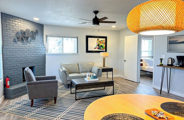 Spacious 1BR | $1550/month #41B | Kitchenette + Queen Bed