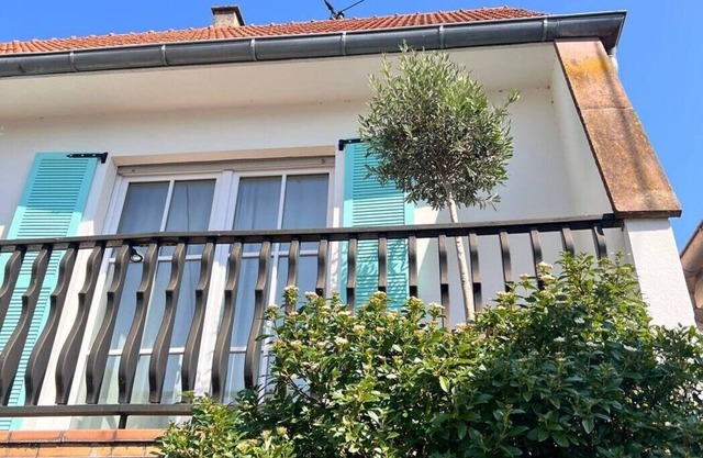 Spacious 240 sqm "savoir-vivre" vacation home near the German border