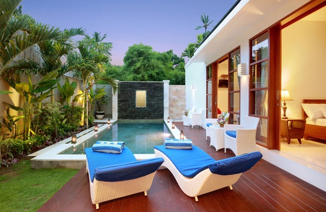 Spacious 2BR Pool Villa Lucia for 8 person - 5 minute to the beach