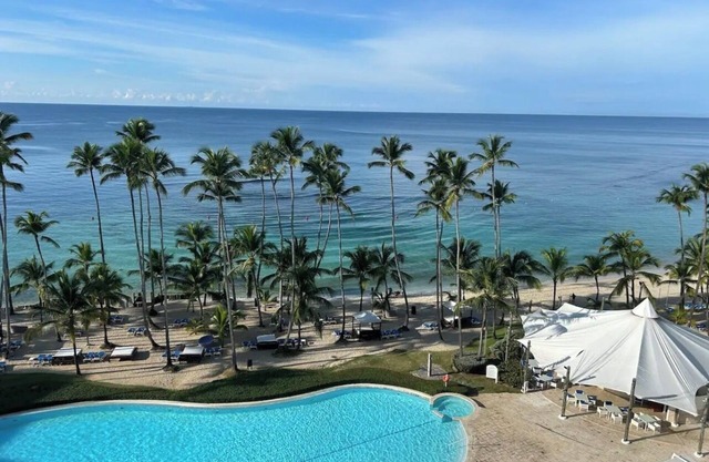 Spacious 3-bedroom apartment with AC, fitness room in awesome Playa Juan Dolio