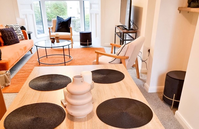 Spacious 3 Bed Home in the heart of Swansea