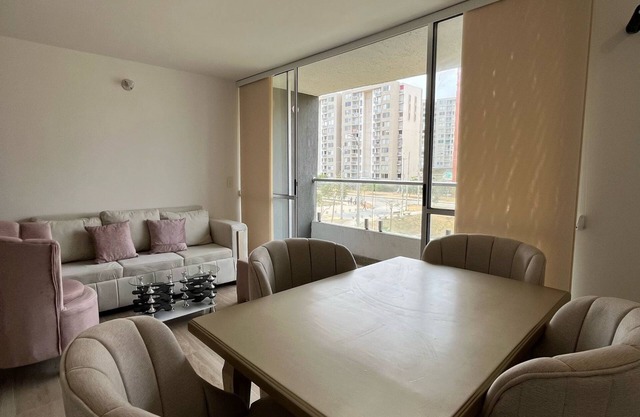 Spacious 3-bedroom apartment with fitness room and AC in delightful Barranquilla