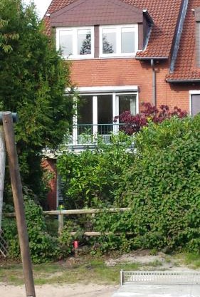 Spacious 3 bedroom house in Norderstedt-Hamburg