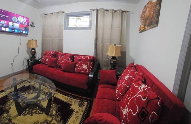 Spacious 3-bedroom apt,2 baths with AC, WiFi in amazing Jersey City