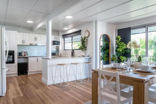 Spacious 3BR Apartment in Kangaroo Point CBD