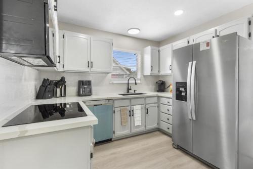 Spacious 4BR Family Home in Missouri City