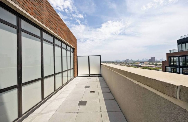 Spacious 4BR Suite Getaway with AMAZING City Views