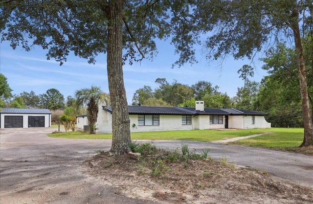 Spacious 5-Bedroom Home in Orange