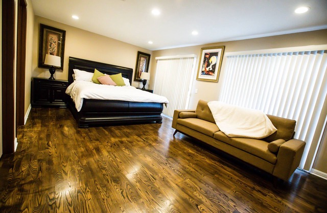 Spacious 5 Bedroom 4 Bathroom with Sauna & Jacuzzi