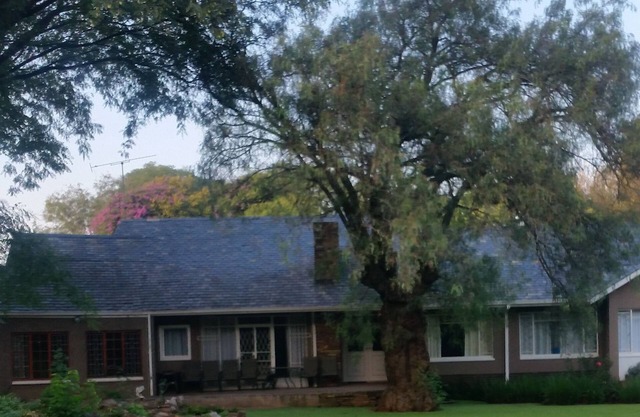 Spacious accommodation with beautiful garden