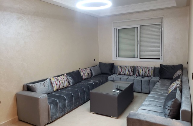 Spacious and charming 2-bedroom apartment in delightful Tanger with fast WiFi