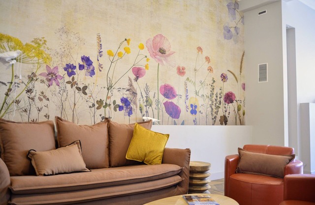 Spacious apartment in old Lyon historical location