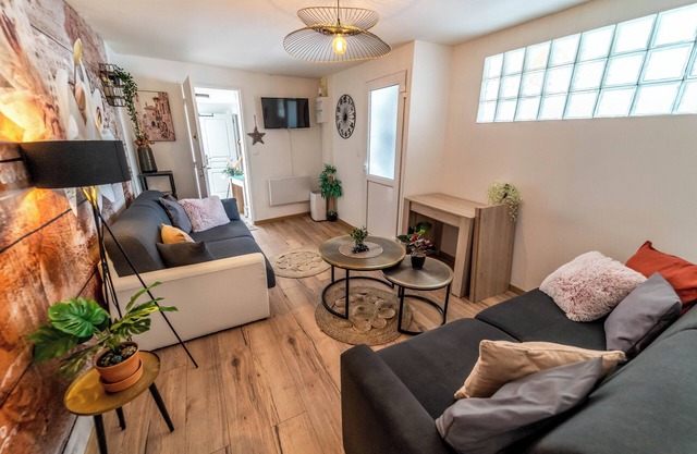 SPACIOUS Apartment Terrace Parking 10min Honfleur Plage harbor