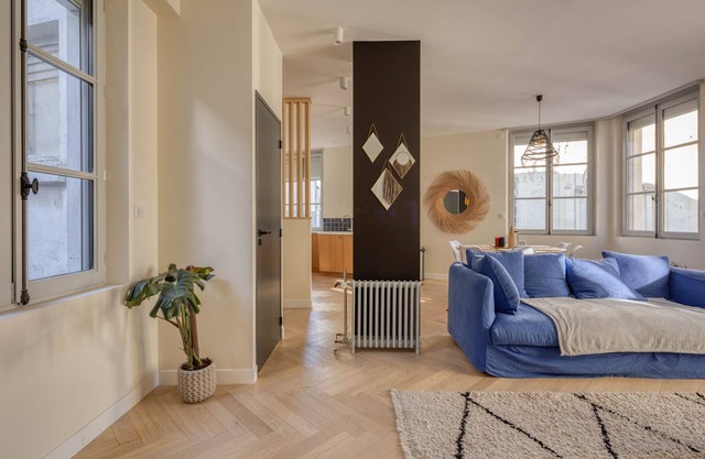 Spacious appartment in the heart of Angers - 6 PAX