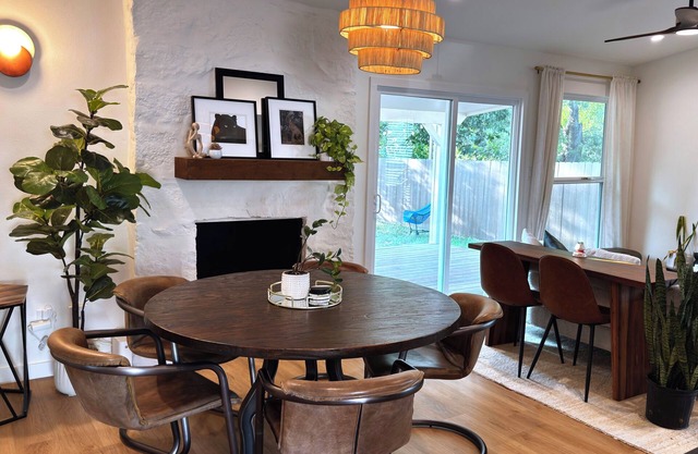 Spacious Austin Home + Private Casita, Sleeps 10, Near Downtown