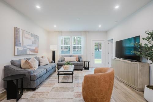 Spacious Bluffton Retreat for Families & Friends