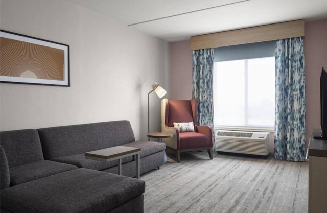 Spacious common areas | 2 units | King w/sofabed