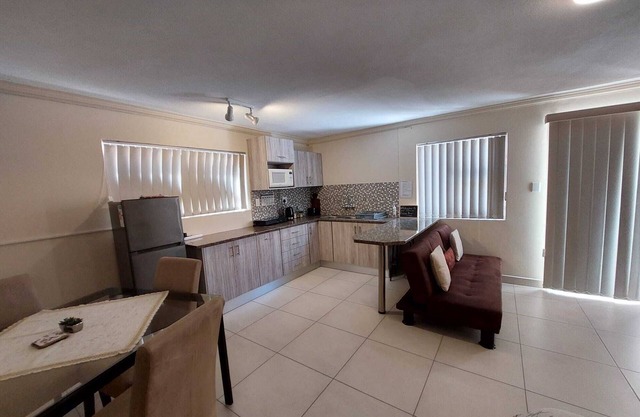 Spacious cosy, self- Catering loft with own entrance in safe & secure area.