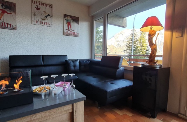 Spacious F3 South facing, Resort Center, Quiet, Terrace and Covered Parking