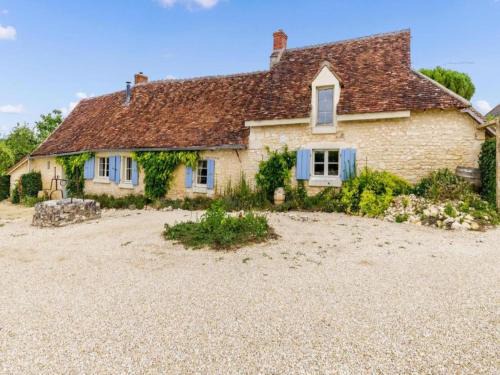 Spacious farmhouse with garden in Val de Loire