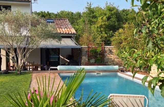 Spacious, modern, light-filled villa