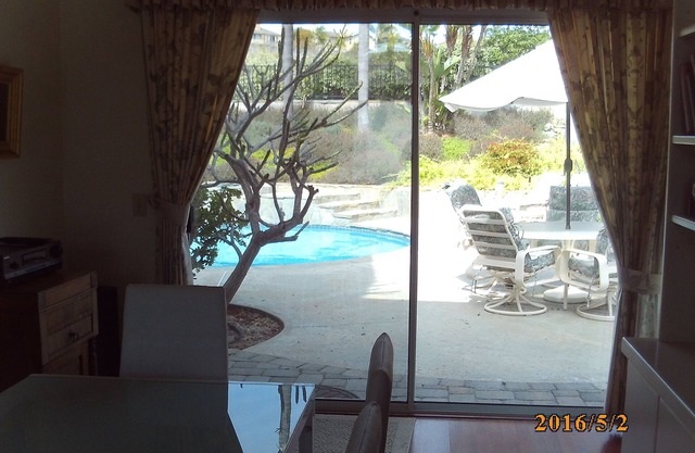 Spacious House in Carlsbad with Pool/Spa, 4 miles to Beaches