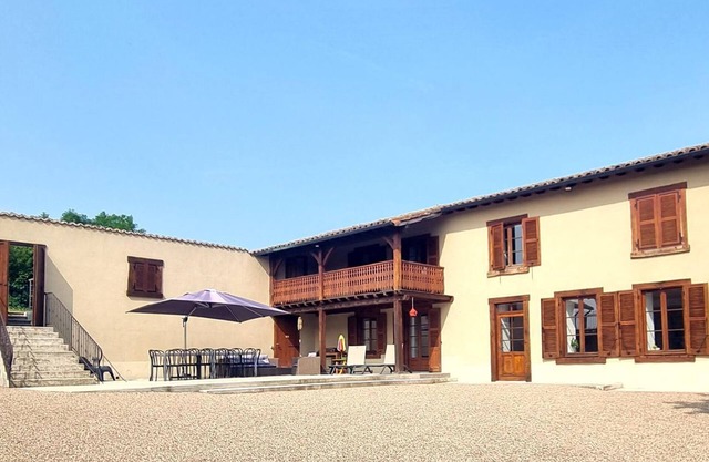 Spacious house with private pool, spa, and sauna on a charming estate