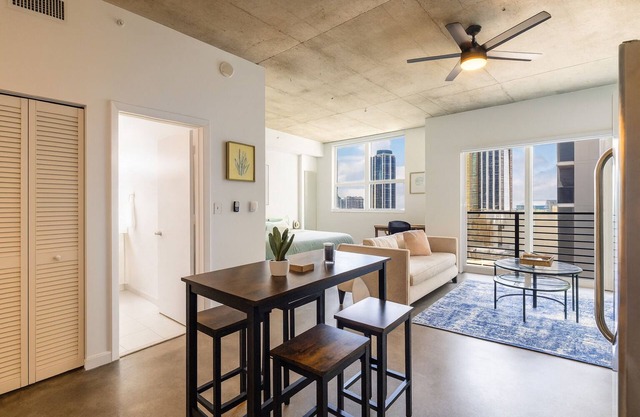 Spacious Loft Fully Equipped in Downtown Miami Near Brickell - Move in Ready!