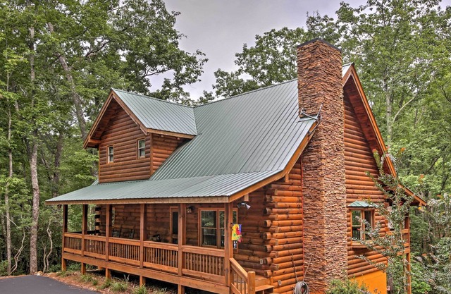 Spacious Log Cabin w/ Deck, Fire Pit & Forest View