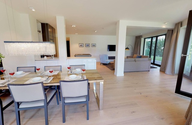 Spacious luxury near the beach - vacation apartment 0.16 in Timmendorfer Strand