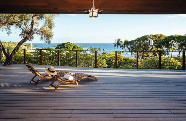 Spacious Modern Hawaiian Barefoot Luxury - THANKSGIVING AVAILABLE
