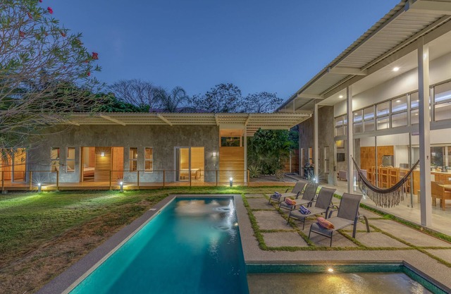 Spacious Modern Home w/pool in gated community