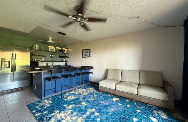 Spacious Molokai Style Condo - Locally Owned