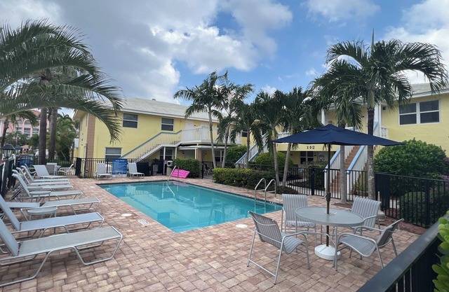 Spacious one-bedroom beach apartment on Singer Island