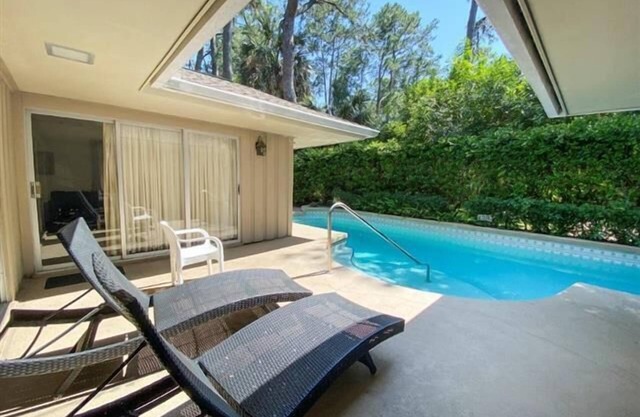 Spacious & pet-friendly 4-Bdrm home w/Private Pool, just steps to Beach