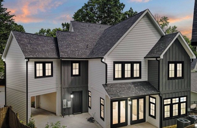 Spacious Plaza Midwood 5-bedroom Dream House in Charming Charlotte