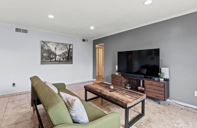 Spacious Preston Hollow Condo