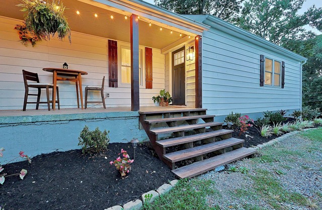 Spacious Retreat Close to Campus