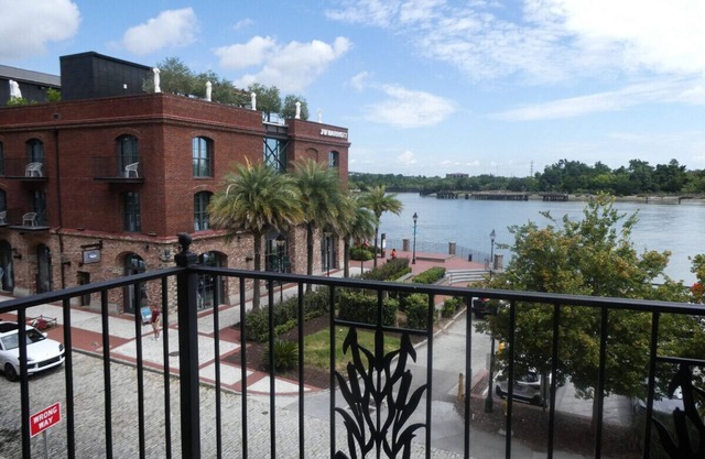 Spacious rooms overlooking famous Savannah streets